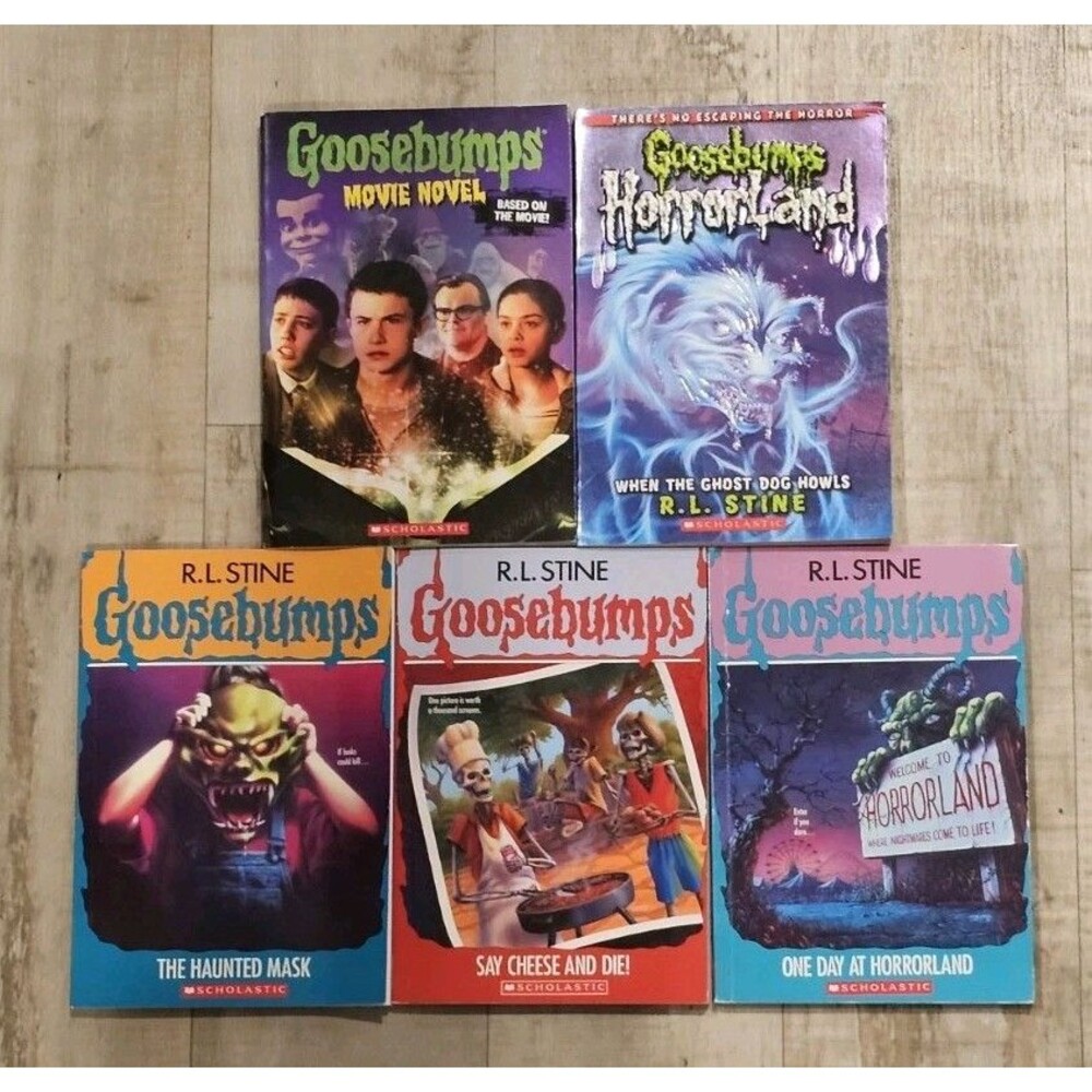 R.L Stine Goosebumps Lot Of 5 Haunted Mask Say Cheese And Die HorrorLand Vintage